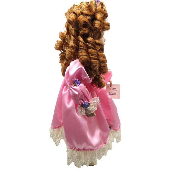 Marie Osmond Margot Musical Doll Porcelain in Box with Stand COA and Bracelet - Picture 6 of 11